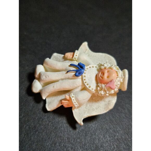 JS vintage polymer clay angel brooch - Picture 5 of 10